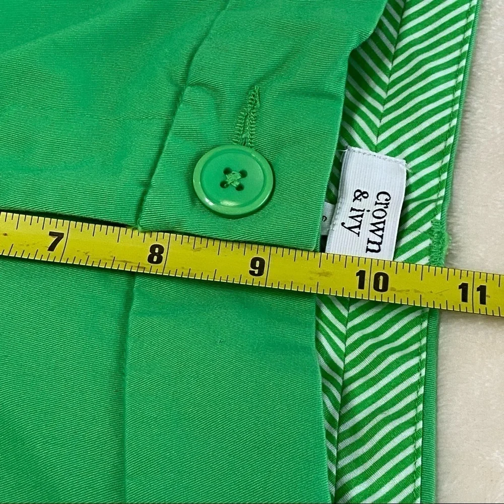 CROWN & IVY / Green Twill Shorts Size 6 - Picture 9 of 11